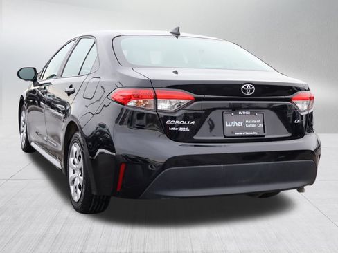 Used 2024 Toyota Corolla LE image 5