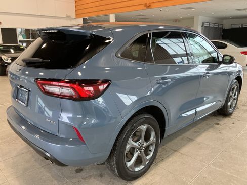 Used 2023 Ford Escape ST-Line Select image 5