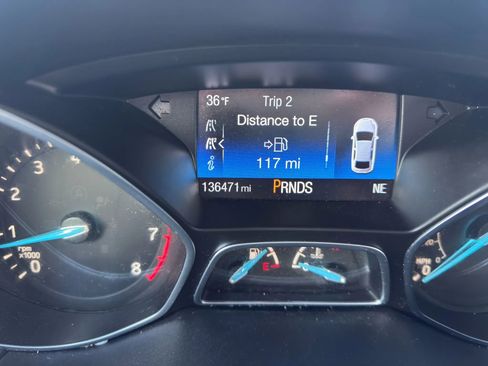 Used 2017 Ford Focus SEL image 26