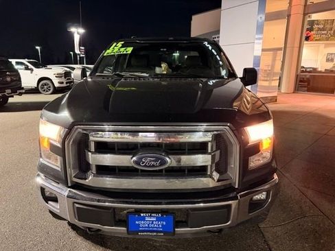 Used 2015 Ford F150 XLT w/ Trailer Tow Package image 3