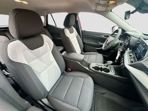New 2026 Chevrolet Trax LS image 28