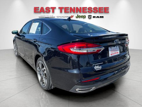 Used 2020 Ford Fusion Titanium image 5