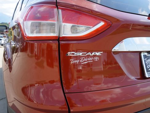 Used 2016 Ford Escape Titanium image 14