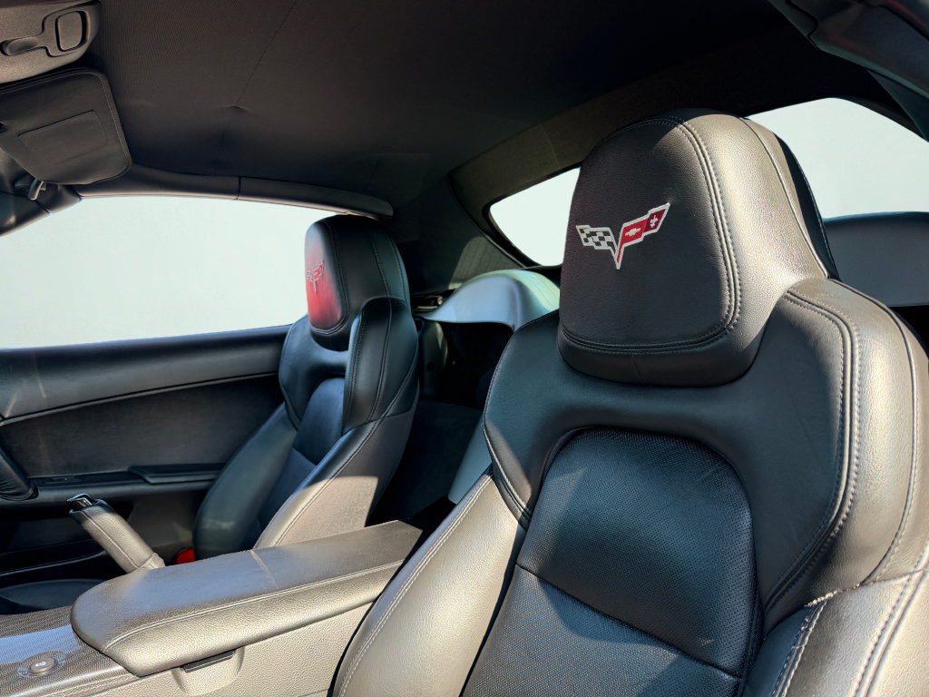 Used 2012 Chevrolet Corvette Grand Sport w/ 3LT Preferred Equipment Group RWD image 26