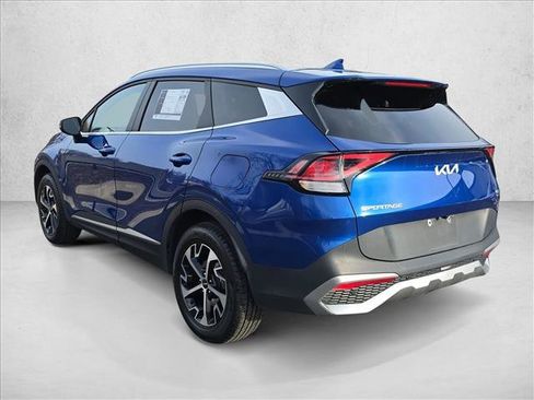 Used 2023 Kia Sportage EX image 7