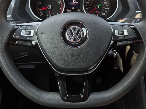 Used 2021 Volkswagen Tiguan S FWD image 23