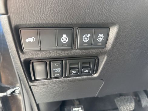 Used 2021 INFINITI QX80 Sensory w/ All-Season Package image 21