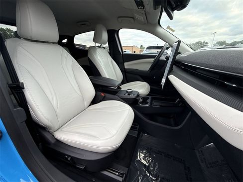 Used 2024 Ford Mustang Mach-E Premium image 24