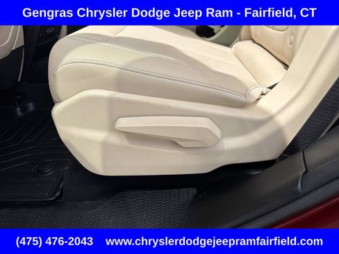 Certified 2023 Jeep Grand Cherokee L Limited w/ Luxury Tech Group II AWD/4WD image 44