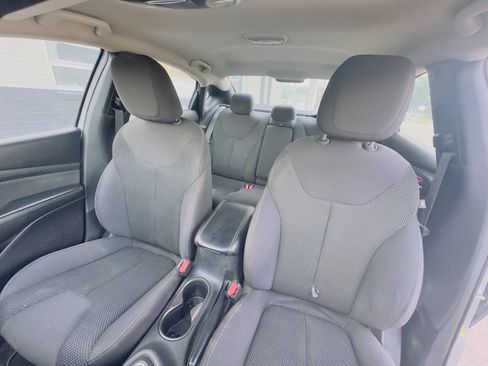 Used 2016 Dodge Dart SXT image 17