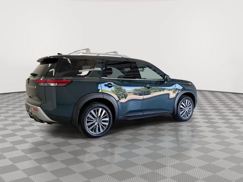 Certified 2025 Nissan Pathfinder SL w/ SL Premium Package FWD image 10
