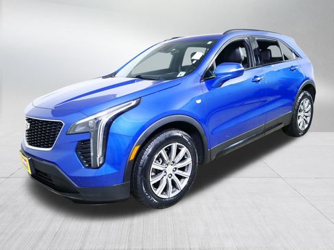Used 2022 Cadillac XT4 Sport w/ Sun And Sound Package image 3