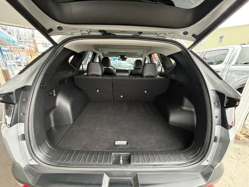 Used 2023 Hyundai Tucson SEL w/ Convenience Package image 11