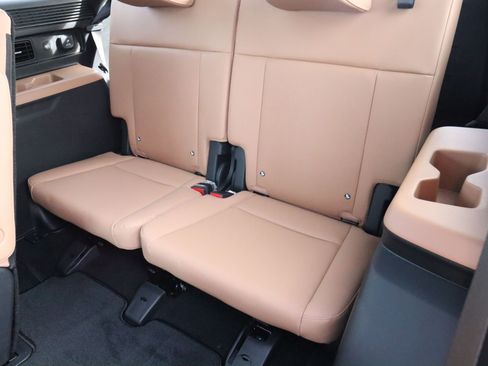 New 2026 Hyundai Santa Fe Calligraphy image 19