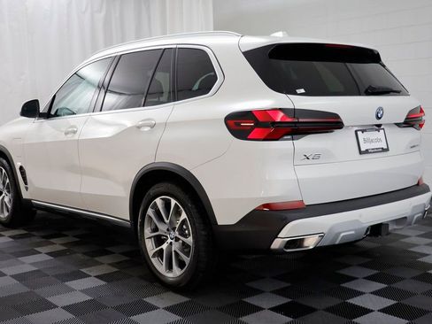 New 2026 BMW X5 xDrive50e AWD/4WD image 16