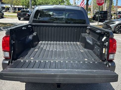 Certified 2022 Toyota Tacoma SR5 w/ Technology Package image 8