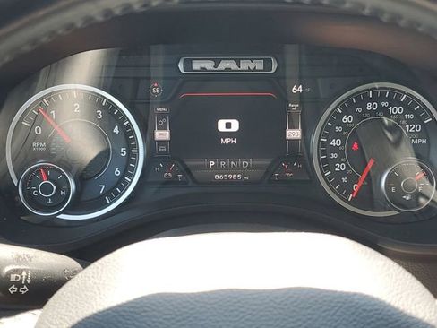 Used 2022 RAM 1500 Laramie AWD/4WD image 20