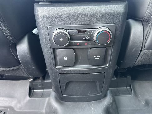 Used 2022 Ford Explorer Platinum w/ Equipment Group 601A image 42