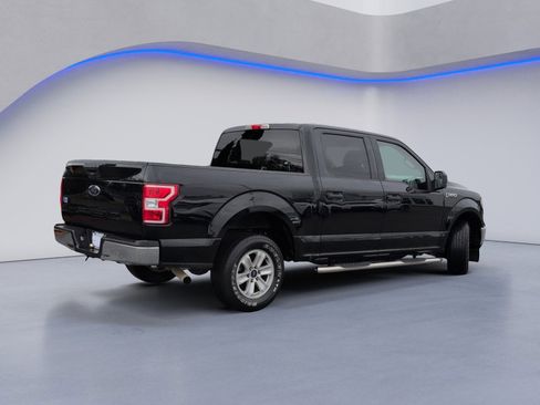 Used 2018 Ford F150 XLT image 4