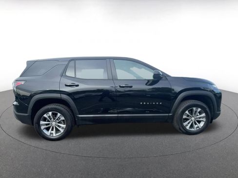 Used 2025 Chevrolet Equinox LT image 16