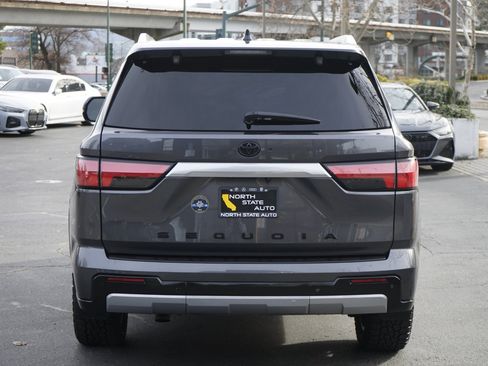 Used 2024 Toyota Sequoia Capstone image 9