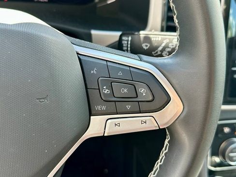 Used 2023 Volkswagen Atlas SE w/ Panoramic Sunroof Package AWD/4WD image 35
