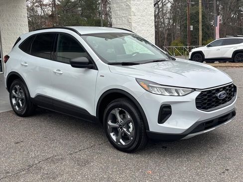 New 2026 Ford Escape ST-Line w/ Tech Pack #1 AWD/4WD image 21