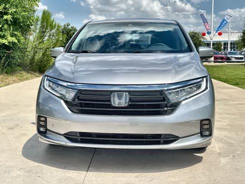 Used 2023 Honda Odyssey Touring image 7