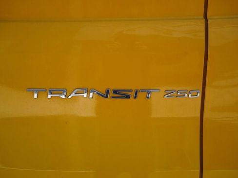 Used 2021 Ford Transit 250 148 High Roof w/ Load Area Protection Package RWD image 22