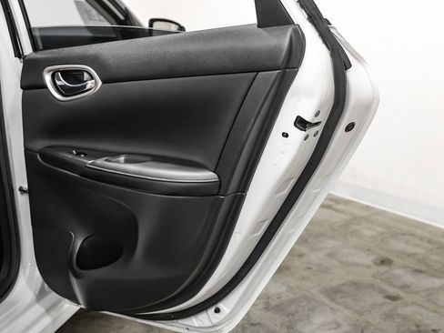 Used 2019 Nissan Sentra SV w/ Special Edition Package FWD image 42