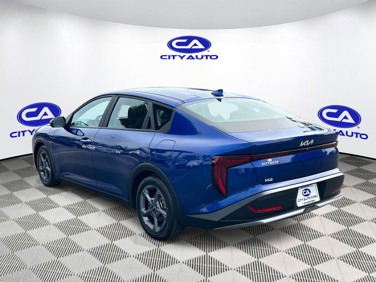 Used 2025 Kia K4 FWD image 5