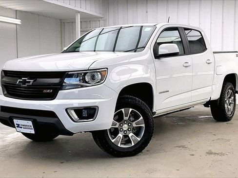 Used 2019 Chevrolet Colorado Z71 image 2