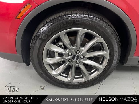 Used 2022 Lincoln Corsair FWD w/ Premium Package image 11