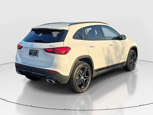 New 2026 Mercedes-Benz GLA 250 4MATIC image 5