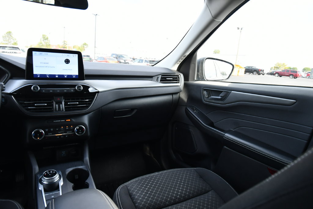 Used 2023 Ford Escape Active AWD/4WD image 24