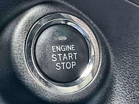 Certified 2025 Subaru Forester Wilderness image 31