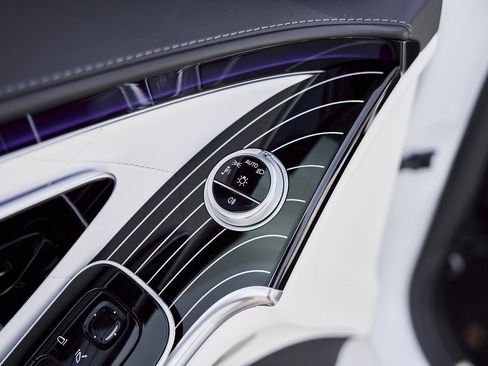 Used 2024 Mercedes-Benz S 580 4MATIC Sedan image 33