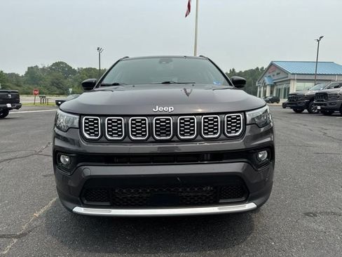 Used 2024 Jeep Compass Limited AWD/4WD image 19