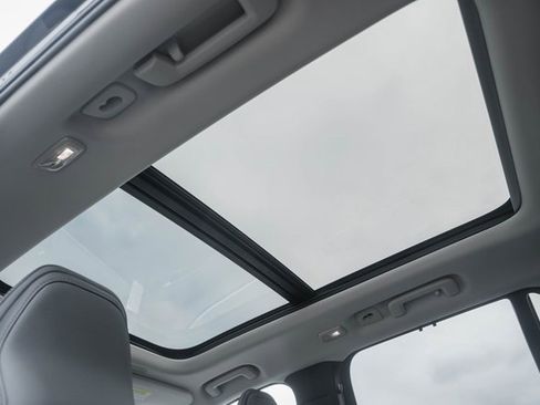 New 2026 Volvo XC90 B6 Ultra image 33