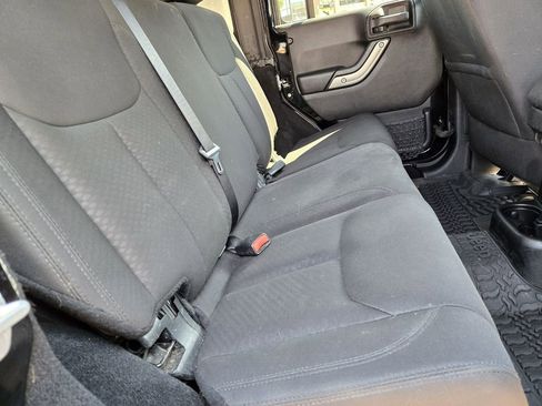 Used 2015 Jeep Wrangler Unlimited Sport w/ Quick Order Package 24S image 21