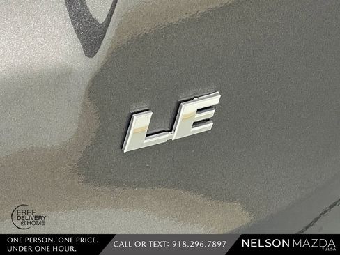 Used 2014 Toyota RAV4 LE image 17