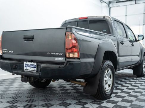 Used 2014 Toyota Tacoma PreRunner w/ Convenience Package RWD image 5