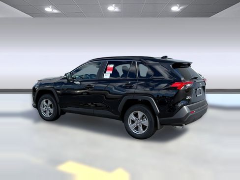 Certified 2025 Toyota RAV4 XLE w/ Convenience Package image 3