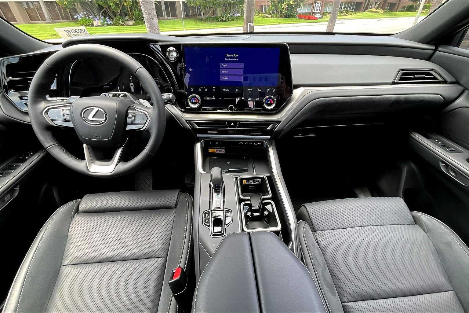 Certified 2025 Lexus TX 350 AWD w/ Technology Package image 5