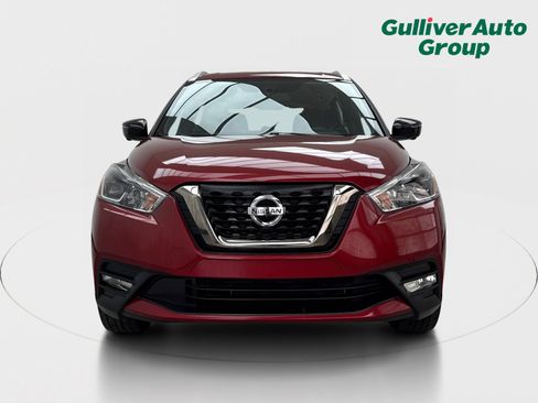 Used 2018 Nissan Kicks SR FWD image 14