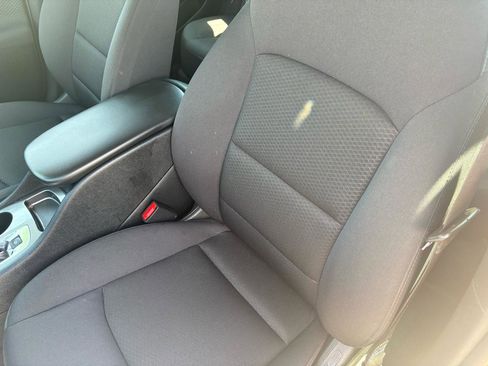 Used 2025 Chevrolet Malibu RS image 17