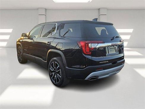 Certified 2022 GMC Acadia SLE image 3