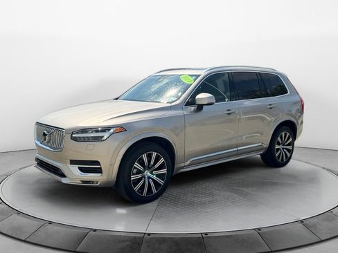Certified 2024 Volvo XC90 B6 Plus w/ Protection Package AWD/4WD image 3