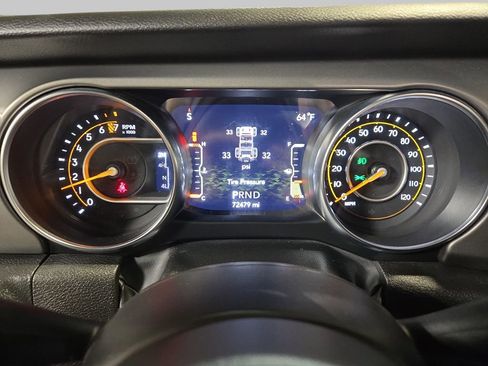 Used 2022 Jeep Wrangler Unlimited Sport AWD/4WD image 22