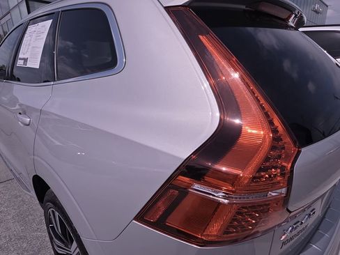Used 2023 Volvo XC60 B5 Plus w/ Climate Package AWD/4WD image 40